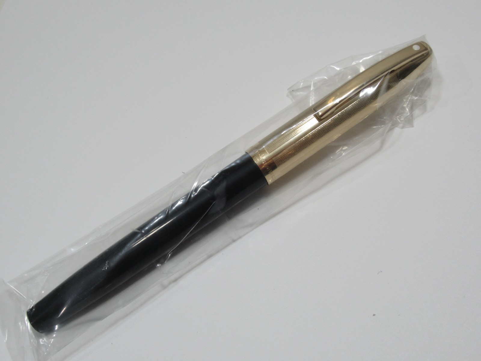 Vintage F Sheaffer fountain pen Imperial 23K Gold plated NIb parker cross US Vintage F Sheaffer fountain pen Imperial 23K Gold plated NIb parker cross US