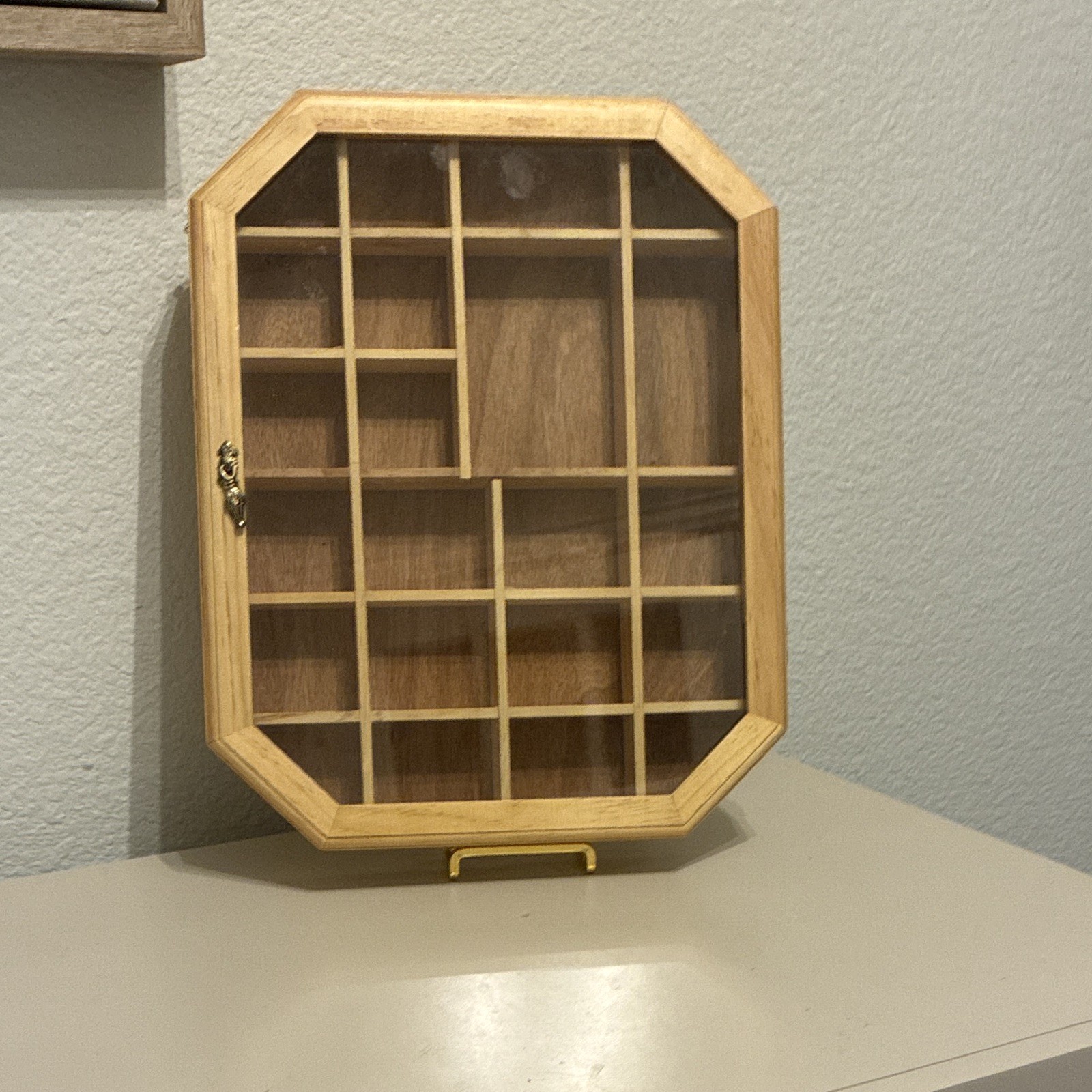 VTG Octagonal Wood Curio Cabinet Shadow Box Glass Door 15" x 12" Trinket Shelf VTG Octagonal Wood Curio Cabinet Shadow Box Glass Door 15" x 12" Trinket Shelf