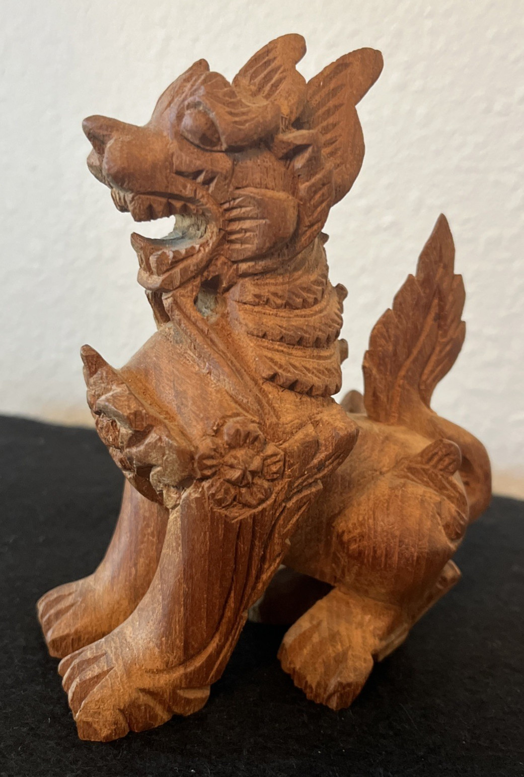 Vintage Hand Carved Wood Thai Singha Lion Chinthe Guardian Statue Foo Dog 5.25” Vintage Hand Carved Wood Thai Singha Lion Chinthe Guardian Statue Foo Dog 5.25”