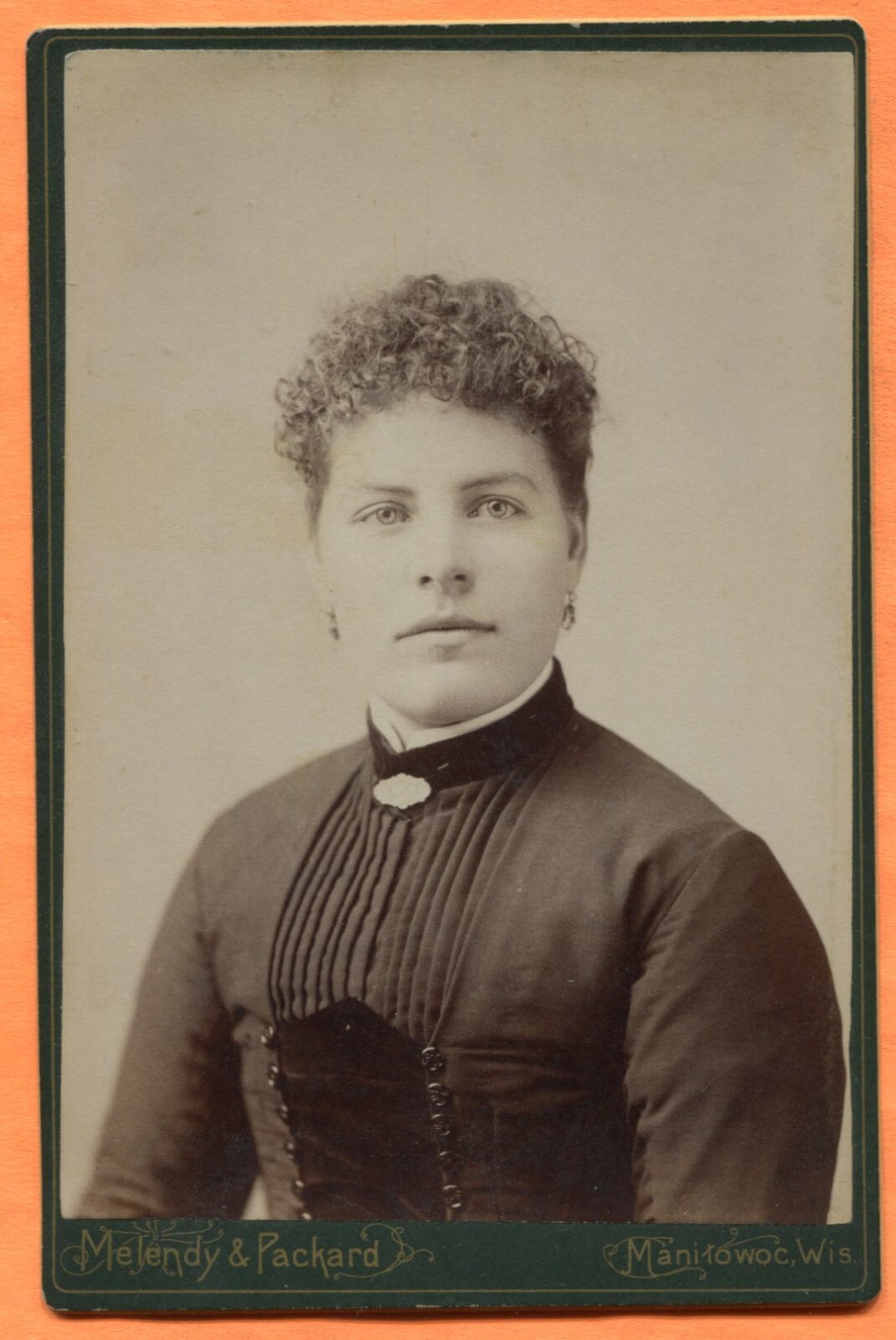 Manitowoc WI Portrait of a Young Woman by Melendy & Packard circa early-1880s Manitowoc WI Portrait of a Young Woman by Melendy & Packard circa early-1880s