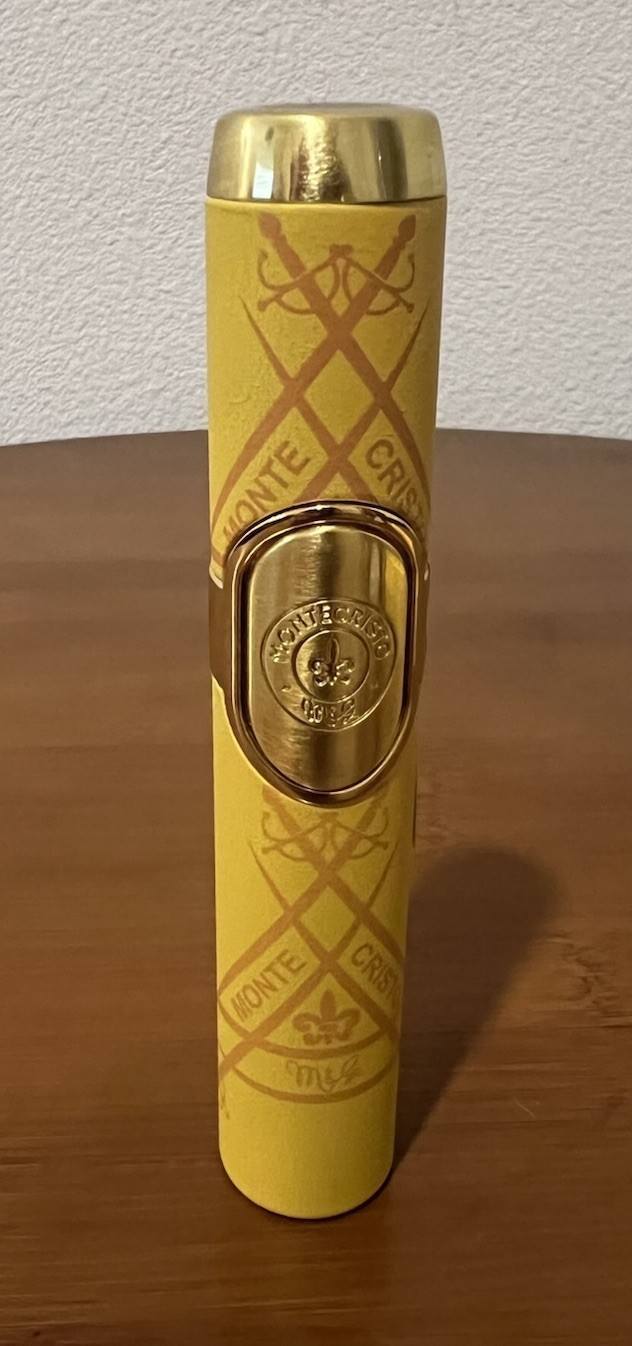 Montecristo Gold Medallion Triple Torch Cigar Lighter - Brand New Montecristo Gold Medallion Triple Torch Cigar Lighter - Brand New
