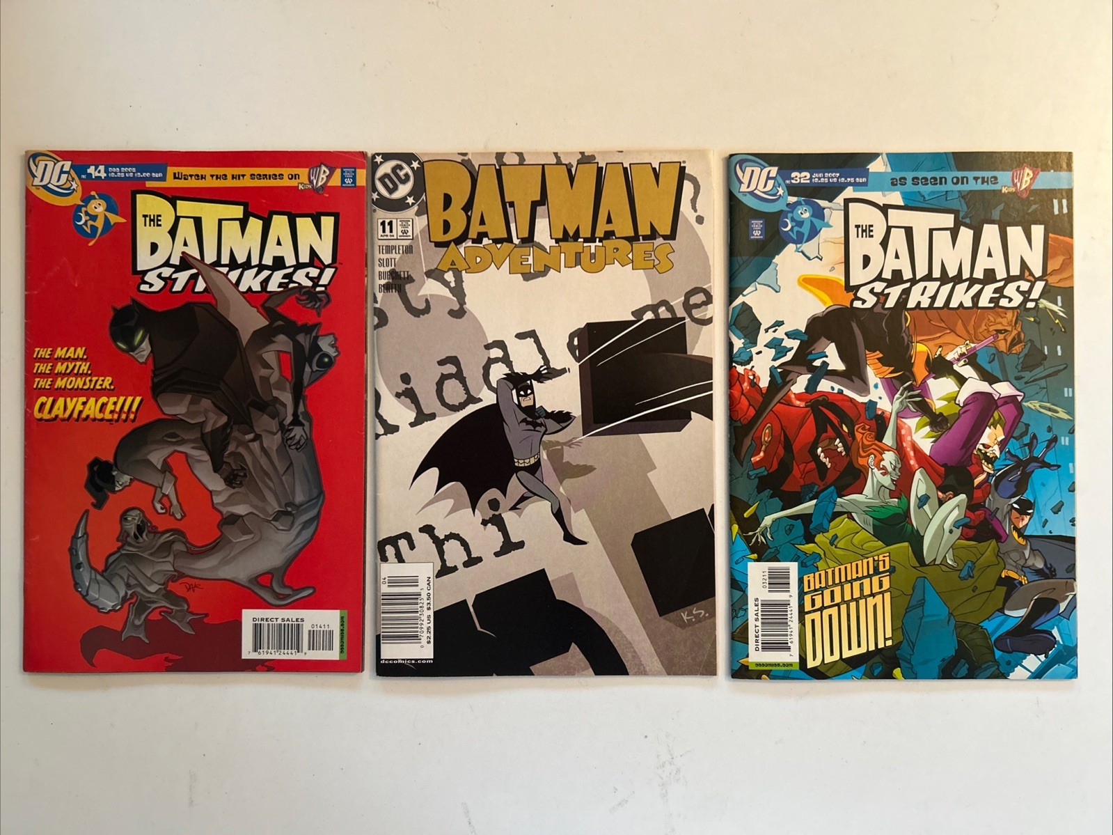 BATMAN ADVENTURES #11 NEWSSTAND GHOST RARE 2004 + BATMAN STRIKES 14 32 COMIC LOT BATMAN ADVENTURES #11 NEWSSTAND GHOST RARE 2004 + BATMAN STRIKES 14 32 COMIC LOT