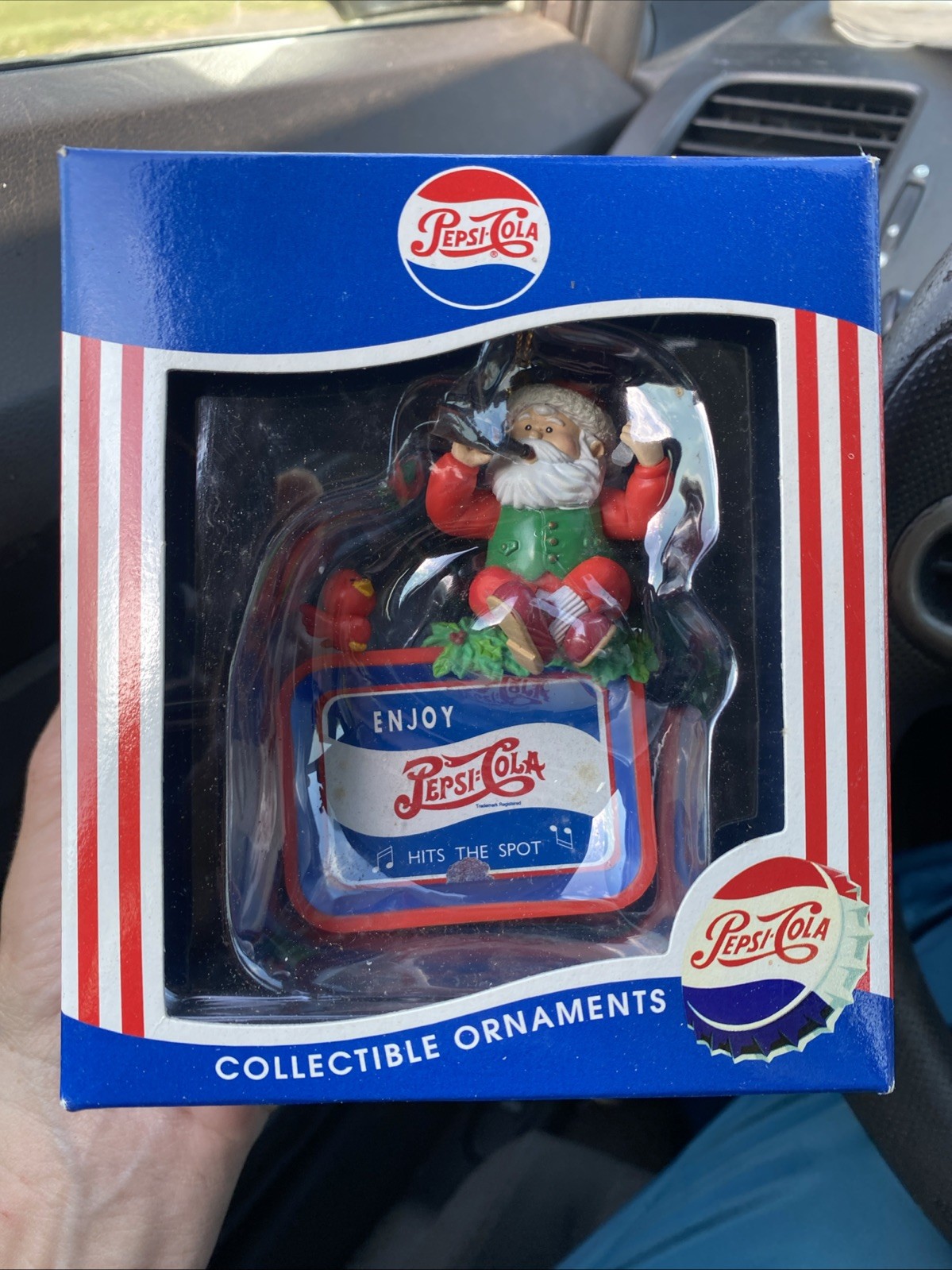 VINTAGE  1997  PEPSI-COLA   SANTA  CLAUS  WITH  PEPSI  SIGN -  NEW