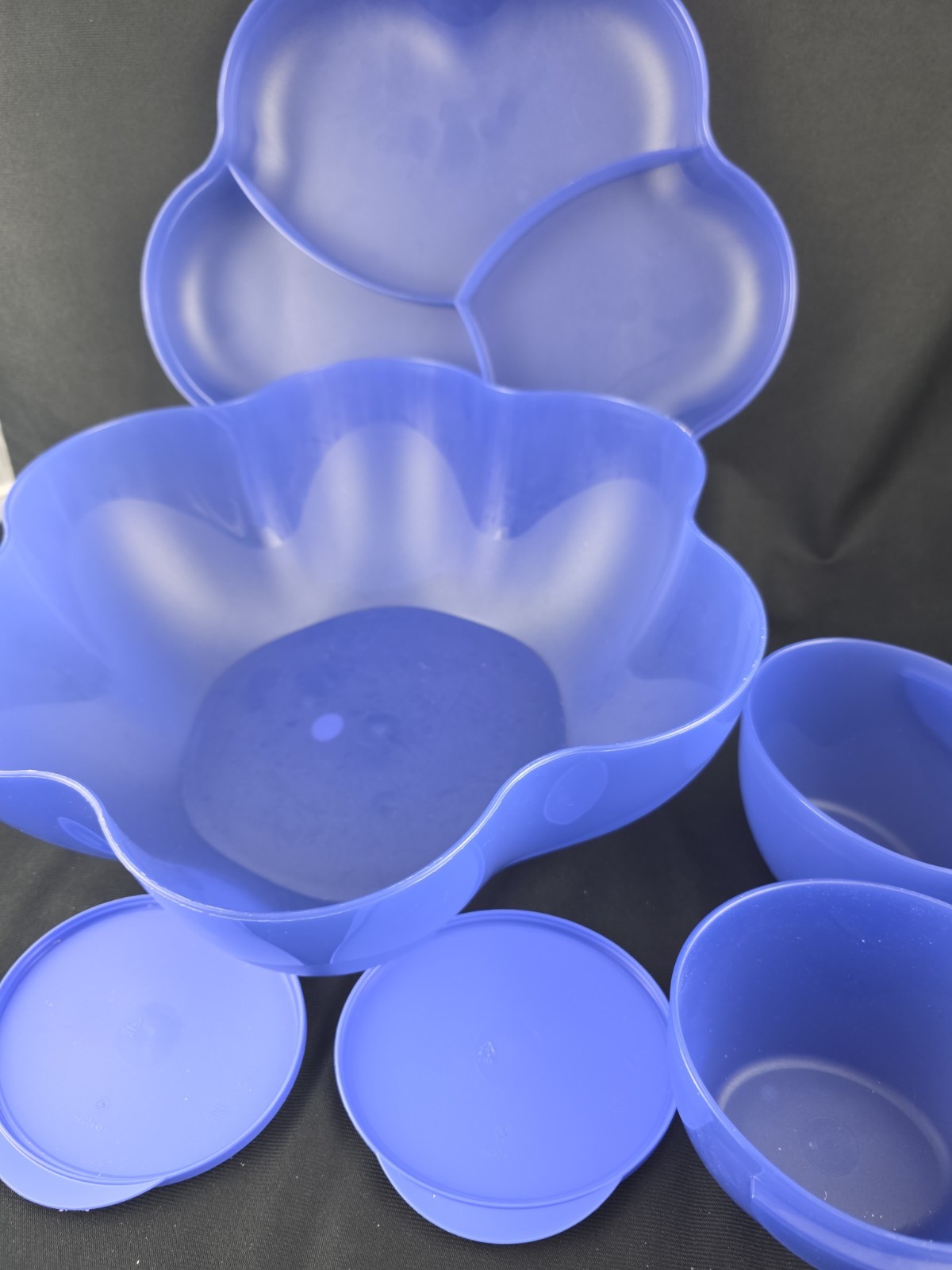 Tupperware Open House Chip N Dip 1.5 gal Bowl Set | 16-Cup Capacity | Blue Tupperware Open House Chip N Dip 1.5 gal Bowl Set | 16-Cup Capacity | Blue