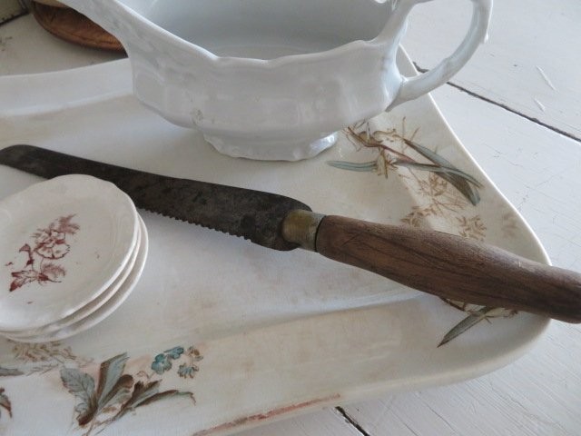 WONDERFUL Old Vintage Wooden Wood Handle BREAD KNIFE Serrated Blade WONDERFUL Old Vintage Wooden Wood Handle BREAD KNIFE Serrated Blade