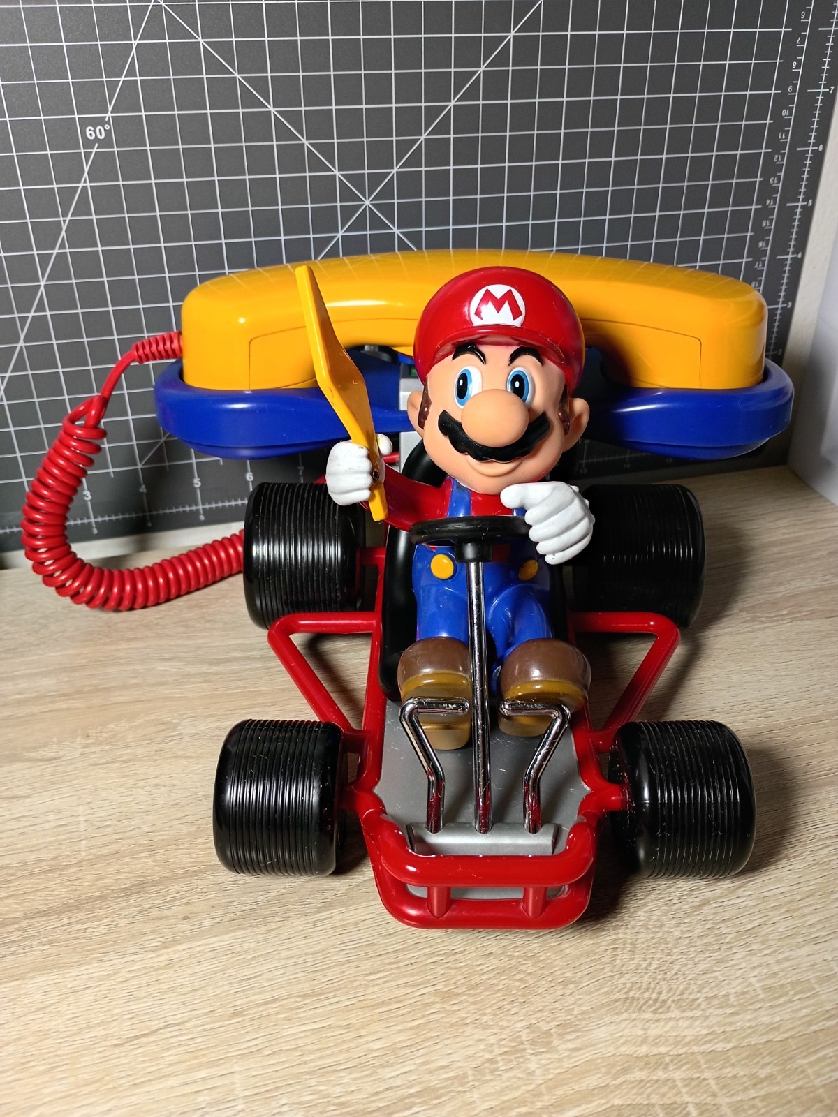 2002 SUPER MARIO KART 64 CORDED TELEPHONE Retro Vintage Nintendo ~ RARE ~ 2002 SUPER MARIO KART 64 CORDED TELEPHONE Retro Vintage Nintendo ~ RARE ~