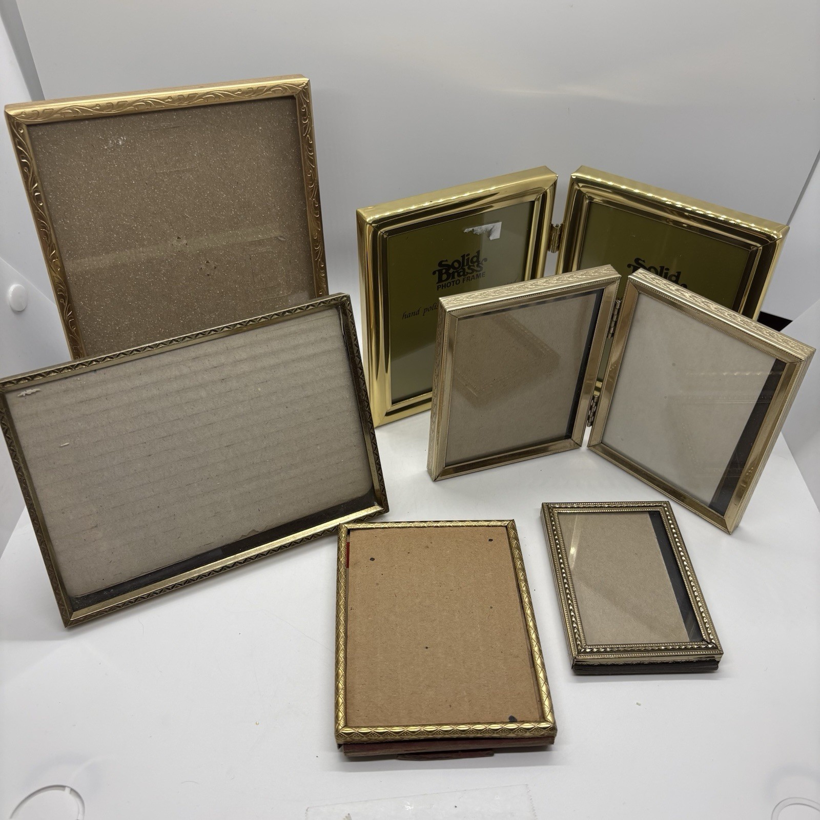 Vintage Lot Of 6 Small Brass Picture Frames Ornate Folding Vintage Lot Of 6 Small Brass Picture Frames Ornate Folding
