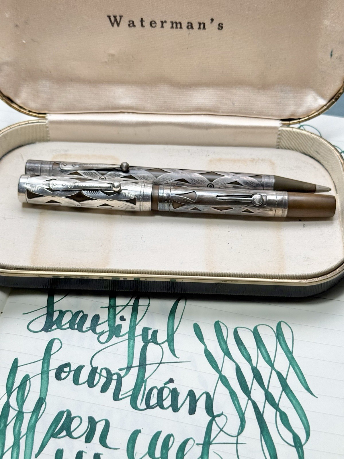 XF Waterman 454 14K Gold nib LONG TINED ULTRA SOFT Wet Noodle (video) XF Waterman 454 14K Gold nib LONG TINED ULTRA SOFT Wet Noodle (video)