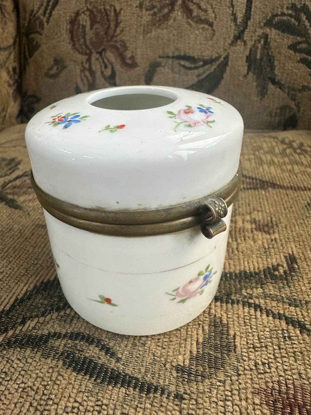 Porcelain Hair Receiver Floral Vintage Flowers Porcelain Hair Receiver Floral Vintage Flowers