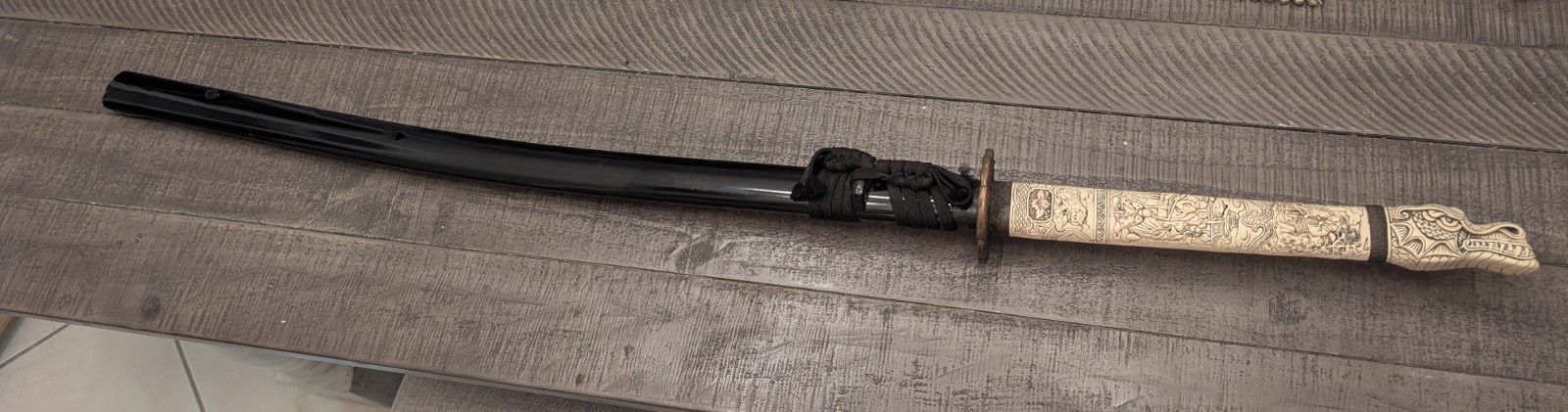 Highlander Immortal Dragon Head Katana Replica Sword Marto - WAKIZASHI Saya Highlander Immortal Dragon Head Katana Replica Sword Marto - WAKIZASHI Saya