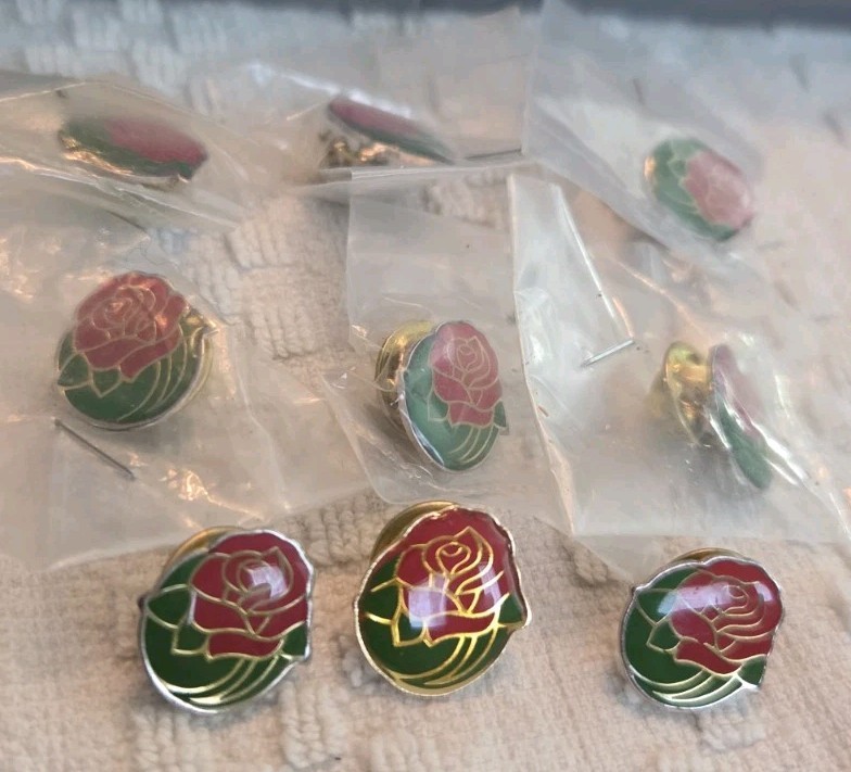 Tournament of Roses Rose Parade/Bowl Lapel Pins Lot Of 9 Pasadena California Tournament of Roses Rose Parade/Bowl Lapel Pins Lot Of 9 Pasadena California