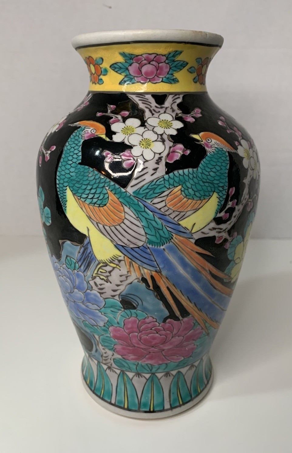 Japanese Kutani Style Vase Birds Floral Black Multicolor 8” Porcelain Japanese Kutani Style Vase Birds Floral Black Multicolor 8” Porcelain