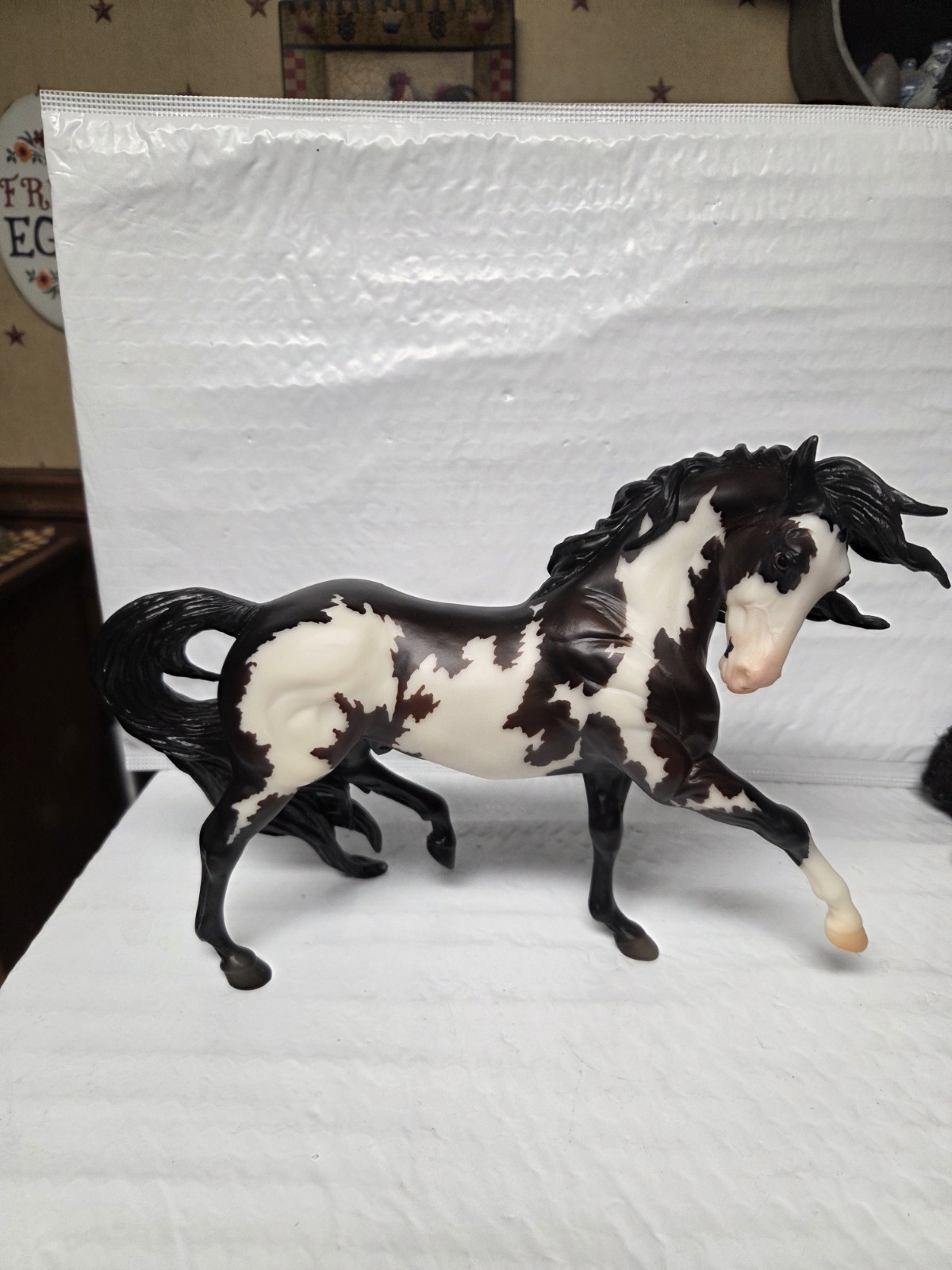 Breyer Samba Surprise Breyerfest BF 2016 Matte Esprit Overo Breyer Samba Surprise Breyerfest BF 2016 Matte Esprit Overo
