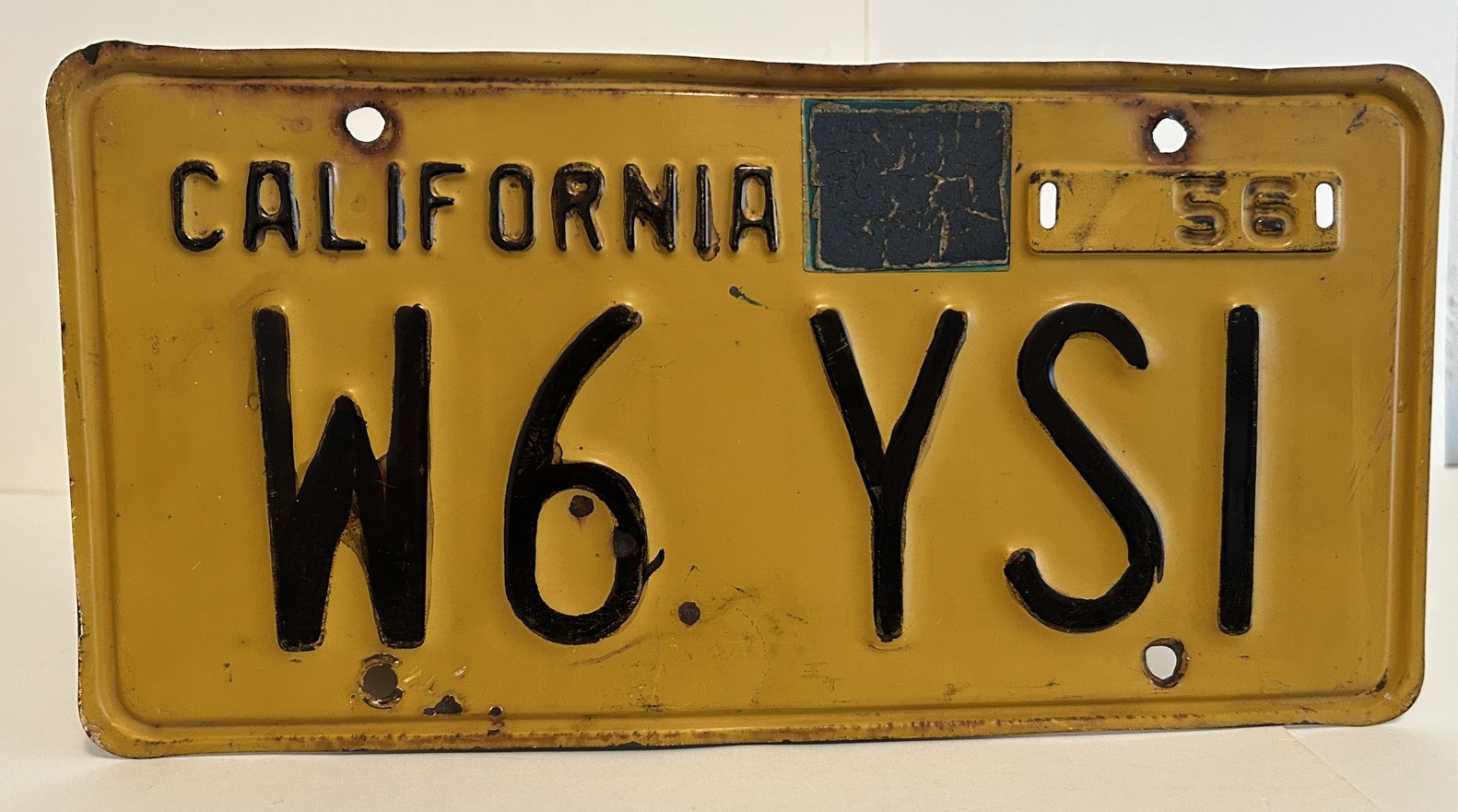 NOS-Vtg.1956-(W6 YSI)"HAM RADIO"license plate black & yellow California NOS-Vtg.1956-(W6 YSI)"HAM RADIO"license plate black & yellow California