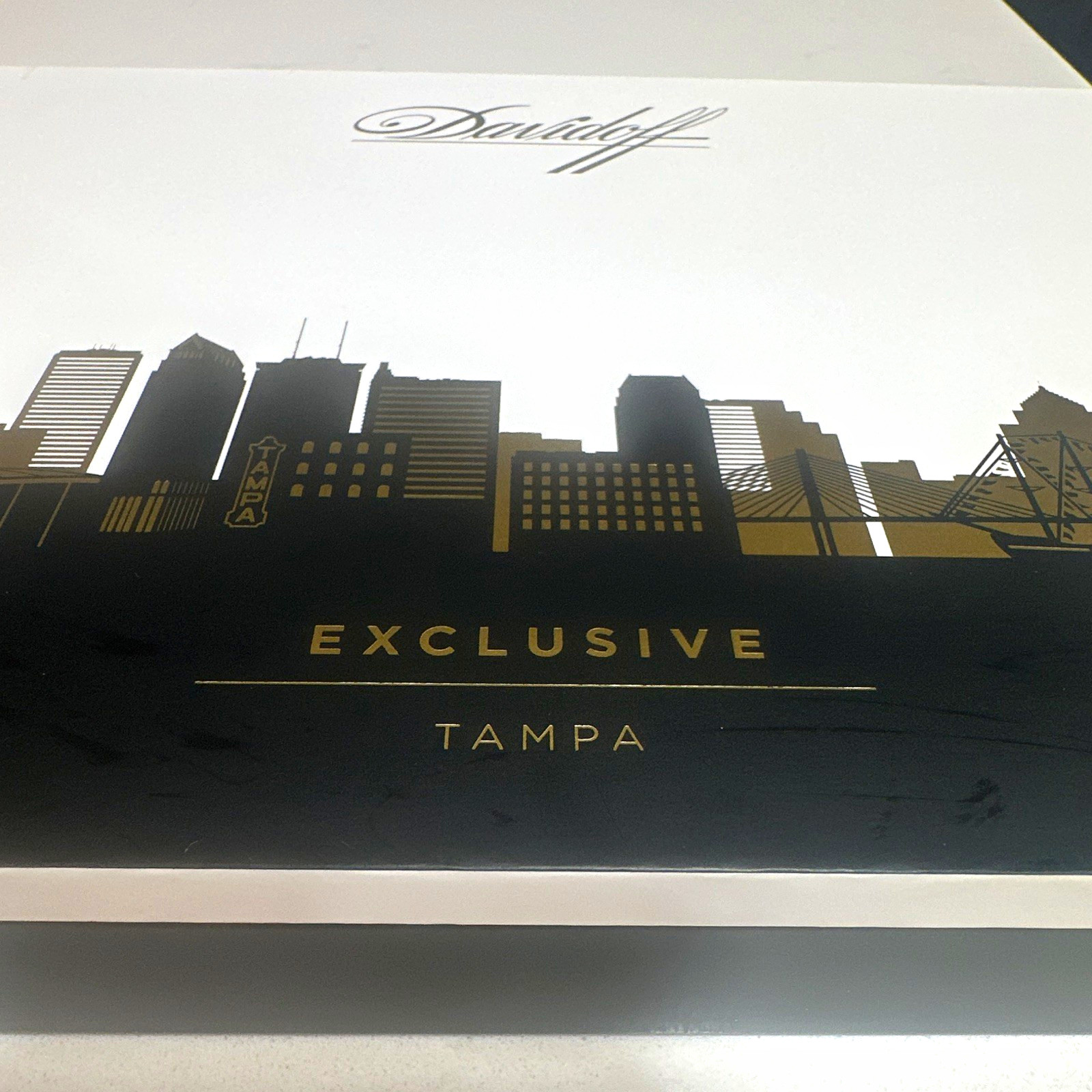 Davidoff Exclusive Tampa 2015 Belicoso Rare Collectible Regional Edition Box Davidoff Exclusive Tampa 2015 Belicoso Rare Collectible Regional Edition Box