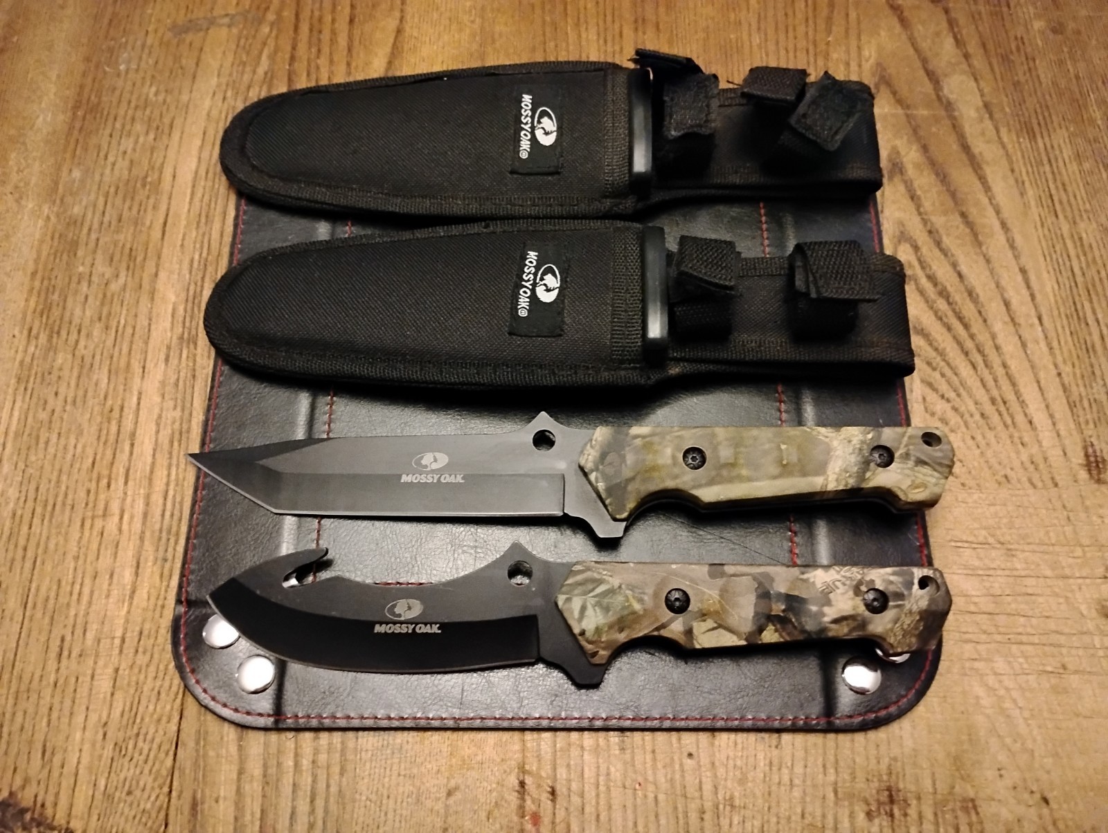 MOSSY OAK 2 Piece Hunting Knife Set Stainless Full Tang Blades Nylon Sheaths MOSSY OAK 2 Piece Hunting Knife Set Stainless Full Tang Blades Nylon Sheaths