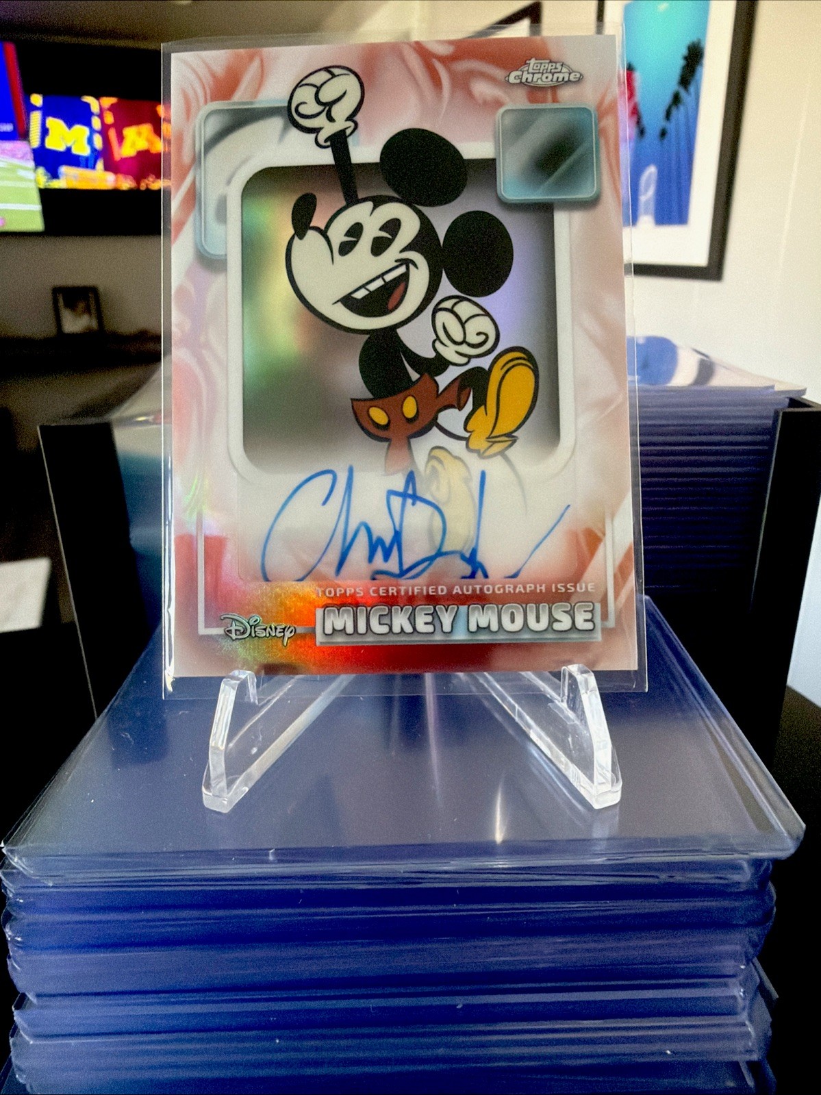2026 Topps Chrome Disney Mickey Mouse Auto Refractor #AA-CD Chris Diamantopoulos 2026 Topps Chrome Disney Mickey Mouse Auto Refractor #AA-CD Chris Diamantopoulos