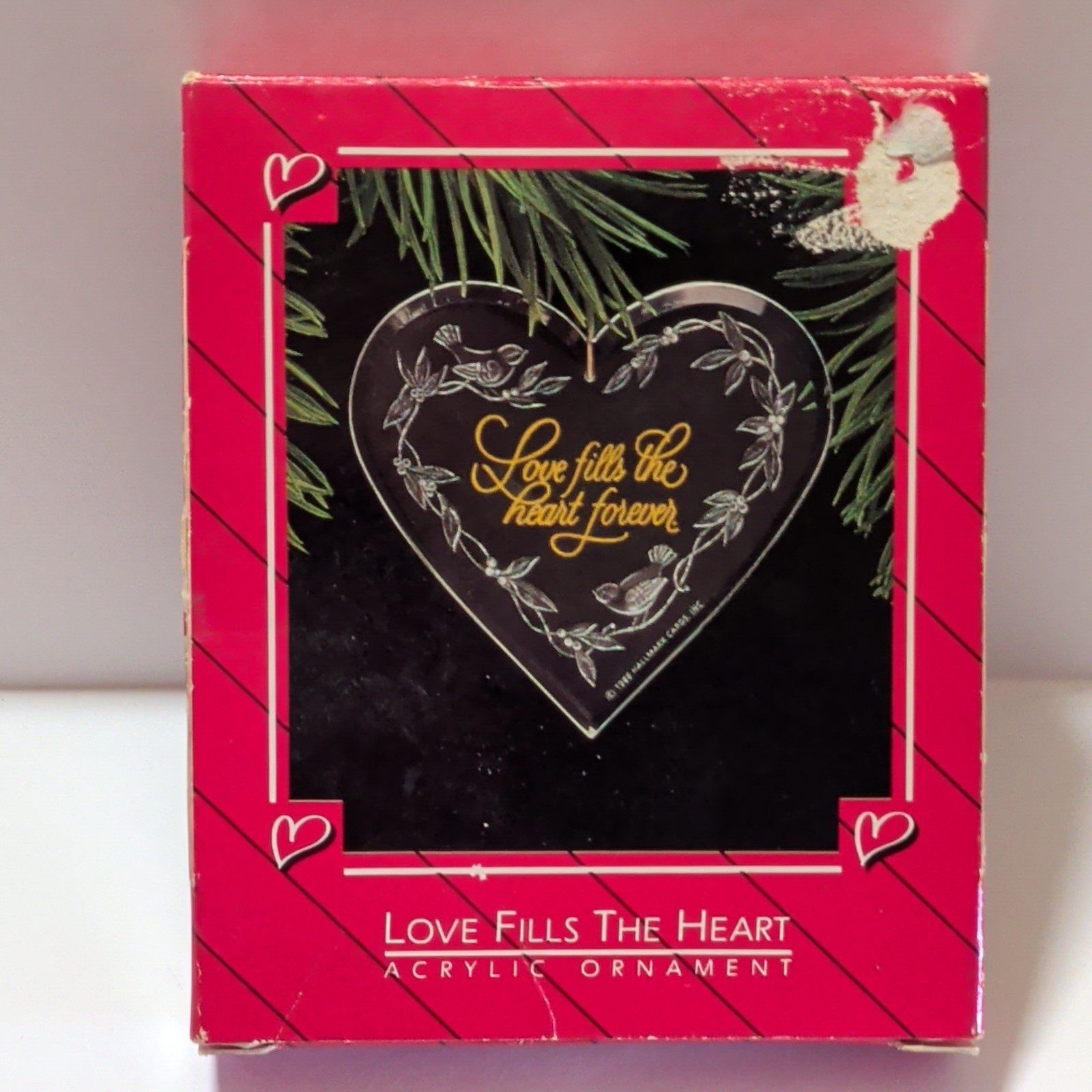 Hallmark Keepsake Ornament "Love Fills the Heart" 1988 Hallmark Keepsake Ornament "Love Fills the Heart" 1988