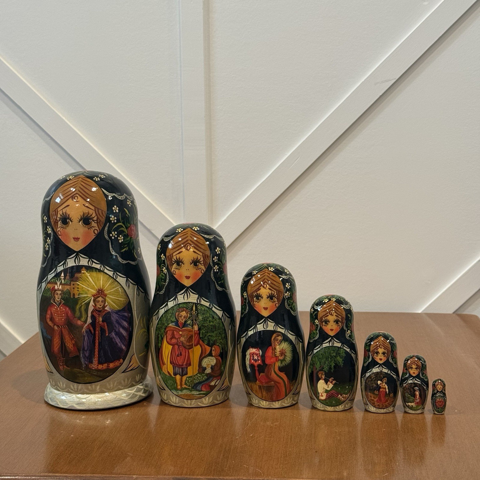 Fairytale Hand Made Russian Matryoshka Nesting Doll Set 7 Piece 1993 Signed Fairytale Hand Made Russian Matryoshka Nesting Doll Set 7 Piece 1993 Signed