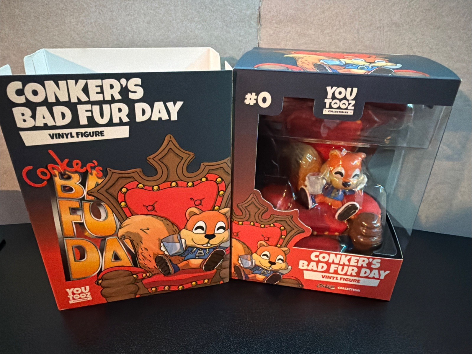 Conker's Bad Fur Day #0 Vinyl Figure Statue N64 King Conker Youtooz + Protector Conker's Bad Fur Day #0 Vinyl Figure Statue N64 King Conker Youtooz + Protector