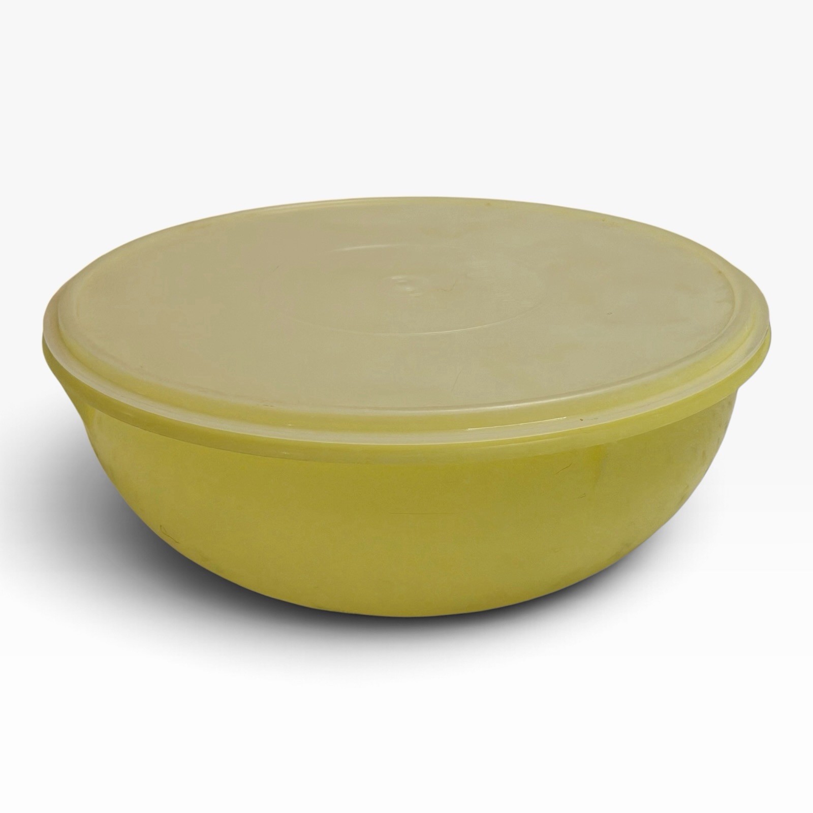 Vintage Tupperware 26 Cup Fix-N-Mix Yellow Mixing Bowl 274 with Sheer lid 224 Vintage Tupperware 26 Cup Fix-N-Mix Yellow Mixing Bowl 274 with Sheer lid 224