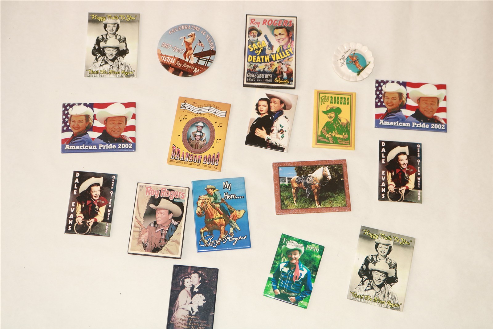 LOT OF 17 ROY ROGERS DALE EVANS TRIGGER Collectible Magnets LOT OF 17 ROY ROGERS DALE EVANS TRIGGER Collectible Magnets