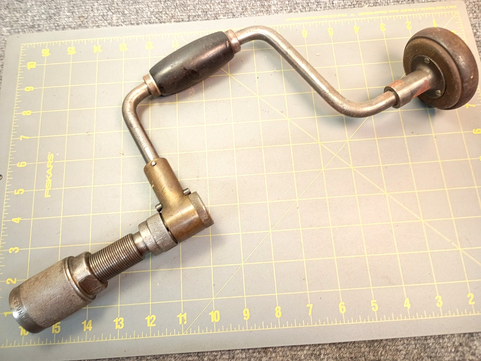 Vintage Stanley Yankee No 2101A Bell System 10" Bit Brace Hand Drill Old Barn OS Vintage Stanley Yankee No 2101A Bell System 10" Bit Brace Hand Drill Old Barn OS