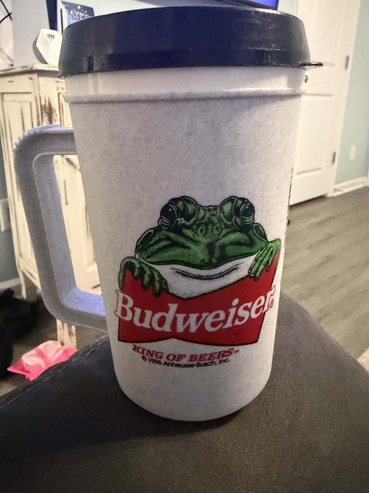 budweiser frog character Mug Vintage 1996 budweiser frog character Mug Vintage 1996