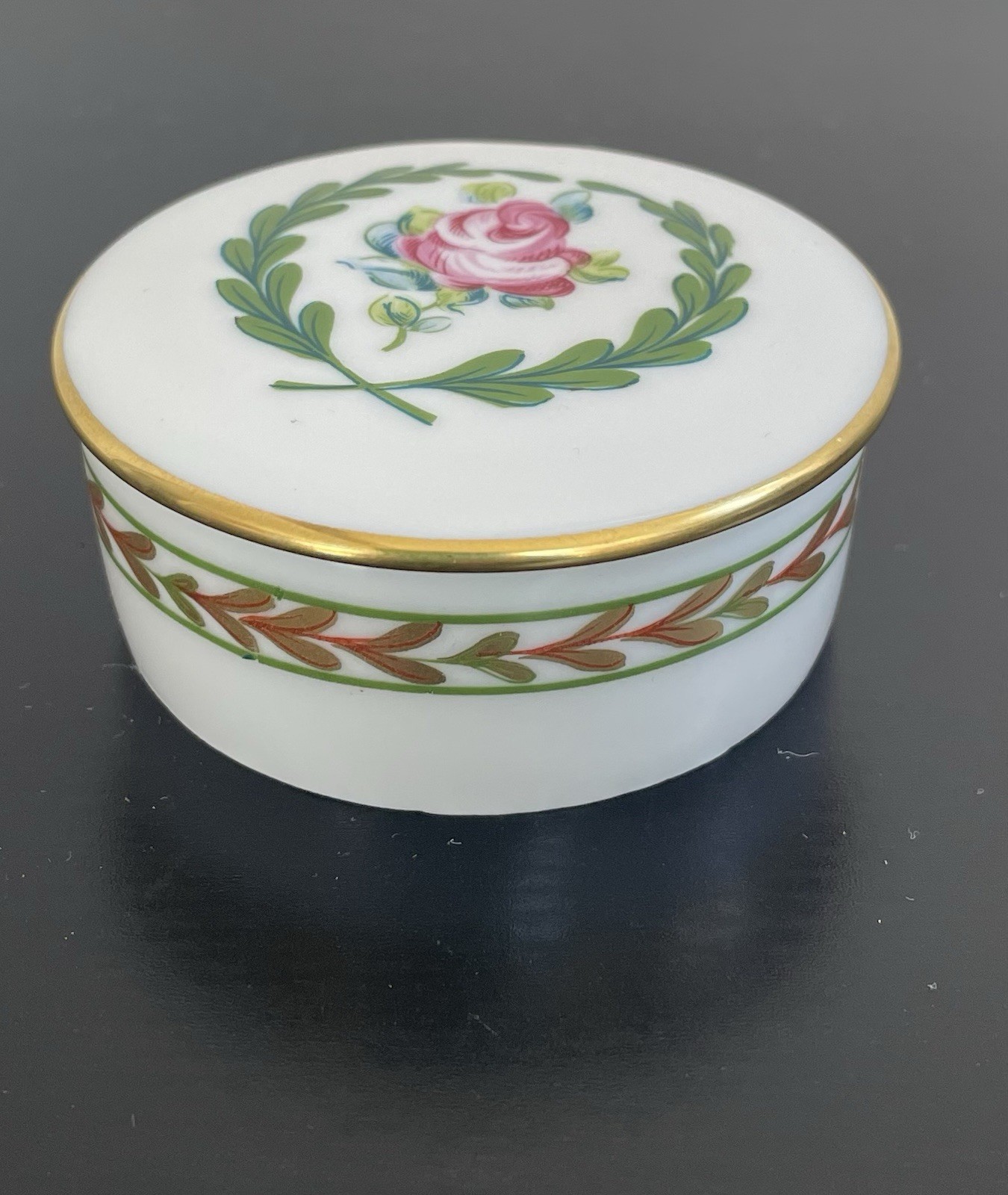 VTG Limoges France Hand Painted Porcelain Trinket Box Rose Wreath Georges Boyer