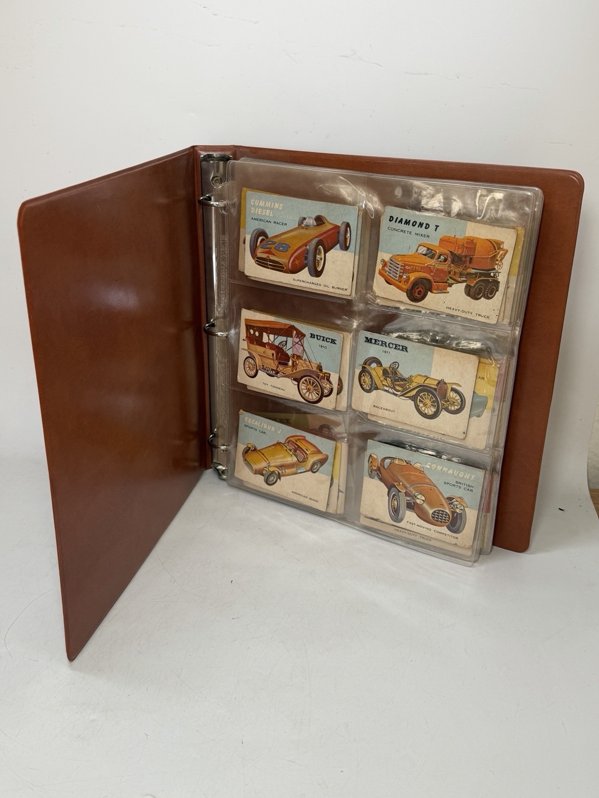 1953 TOPPS WORLD ON WHEELS LOT OF 117 Pc #1-120 DIFFERENT - Good Condition 1953 TOPPS WORLD ON WHEELS LOT OF 117 Pc #1-120 DIFFERENT - Good Condition