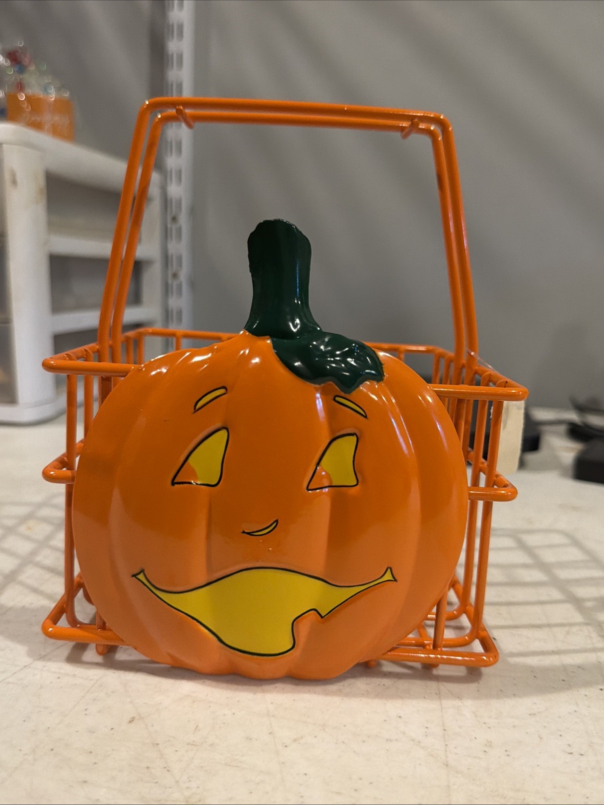 RARE VTG 90s Bath & Body Works Halloween Pumpkin Metal Basket Jack O Lantern TAG RARE VTG 90s Bath & Body Works Halloween Pumpkin Metal Basket Jack O Lantern TAG