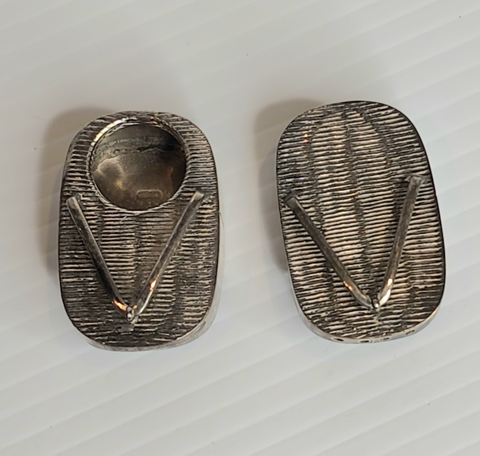 Vintage Sterling Silver Japanese Geisha Sandals Salt & Pepper Shakers Set Geta 4 Vintage Sterling Silver Japanese Geisha Sandals Salt & Pepper Shakers Set Geta 4