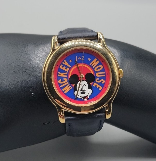 Vtg JAZ Disney Mickey Mouse Watch Y121-X056 33mm Gold Tone 7" RARE Japan Movt Vtg JAZ Disney Mickey Mouse Watch Y121-X056 33mm Gold Tone 7" RARE Japan Movt
