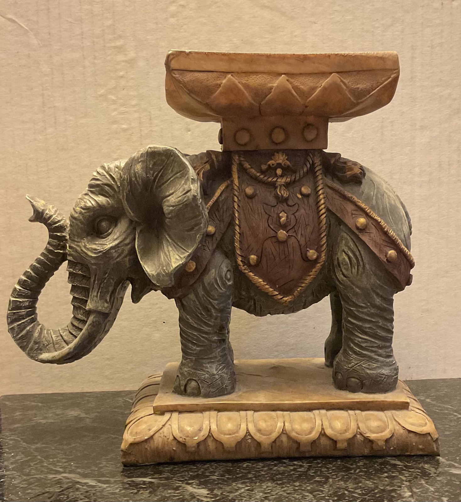 Vintage Ornate Elephant Pedestal Plant Stand Display Table Resin 8" Vintage Ornate Elephant Pedestal Plant Stand Display Table Resin 8"