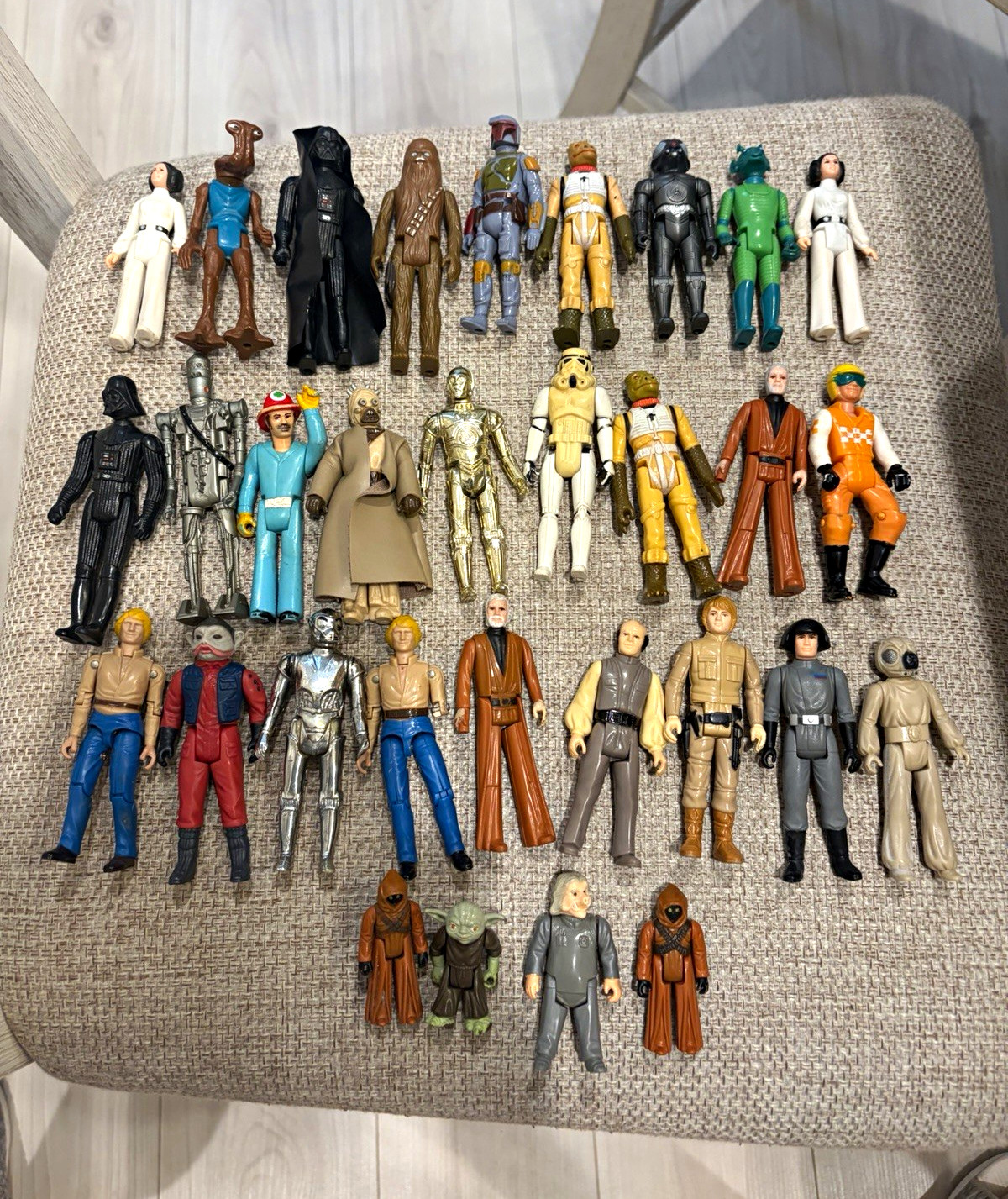 Lot of 31 Vintage Star Wars Mixed Characters Action Figure Lot of 31 Vintage Star Wars Mixed Characters Action Figure