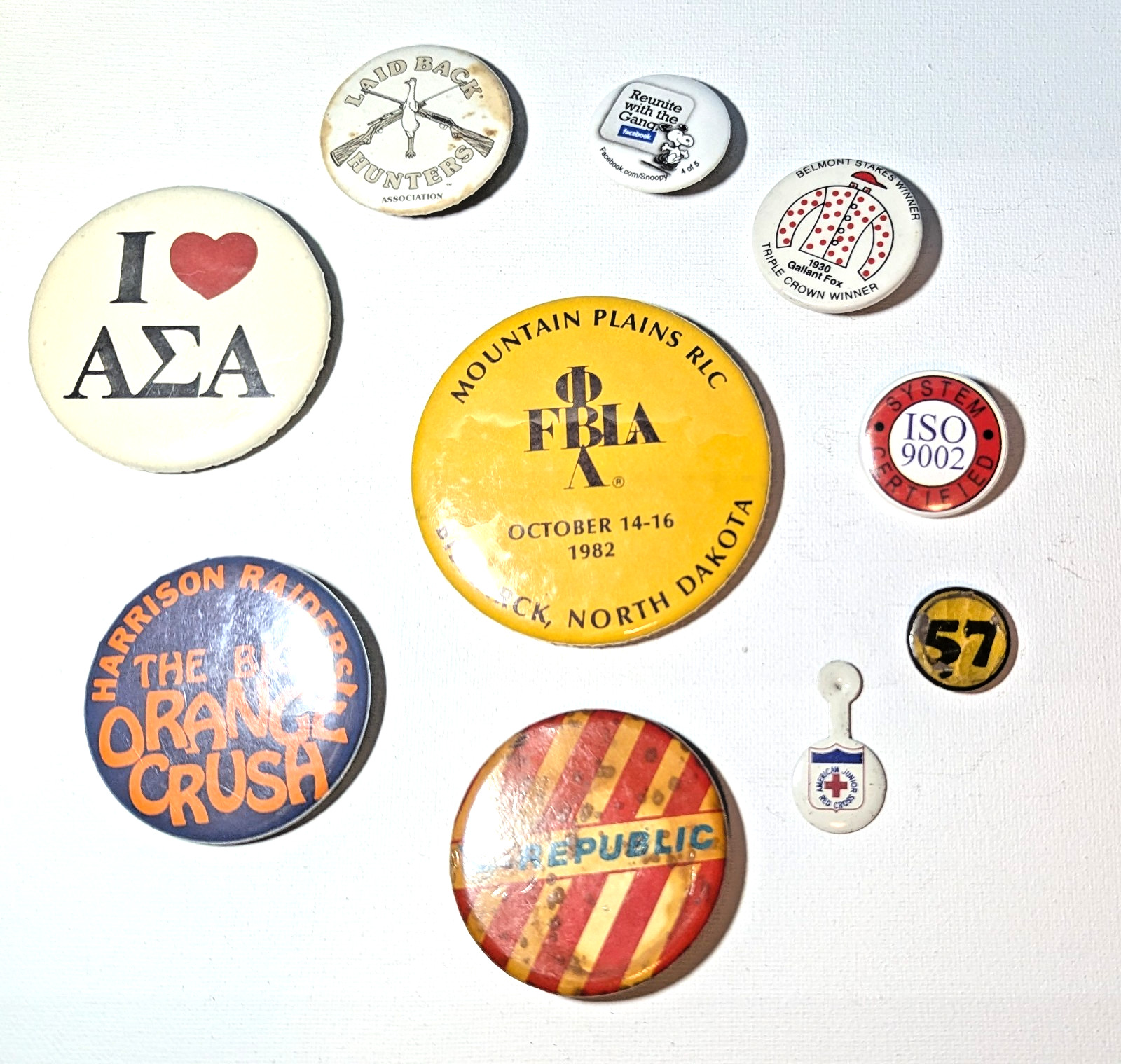 VTG Mixed Old Button Badges Pins Lot Red Cross FBLA ISO FBLA SNOOPY FACEBOOK VTG Mixed Old Button Badges Pins Lot Red Cross FBLA ISO FBLA SNOOPY FACEBOOK