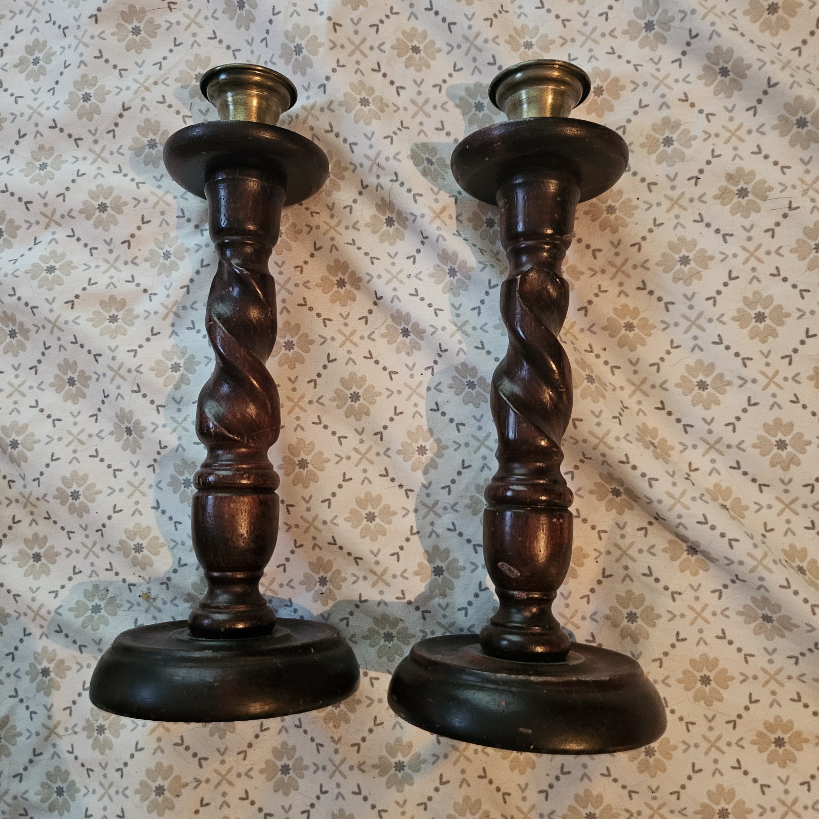 10 In Dark Stained Antique Turned Barley Twist Candlestick Pair Candle Holders 10 In Dark Stained Antique Turned Barley Twist Candlestick Pair Candle Holders