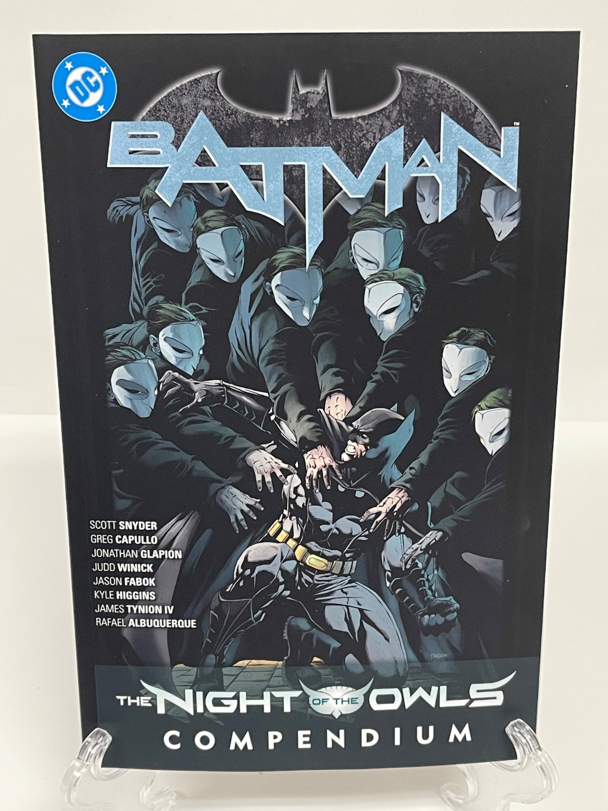 Batman Night of the Owls Compendium DC Comics TPB Trade Paperback Batman Night of the Owls Compendium DC Comics TPB Trade Paperback