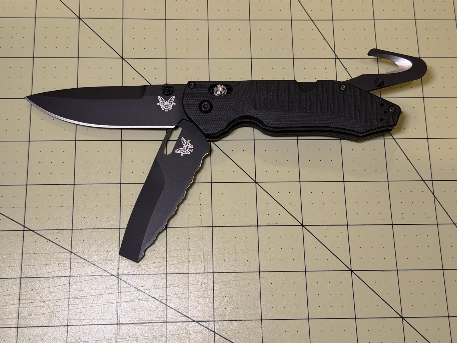 RARE Benchmade 365 Outlast First Production #956 of 1200 Multi 3V/S30V Knife