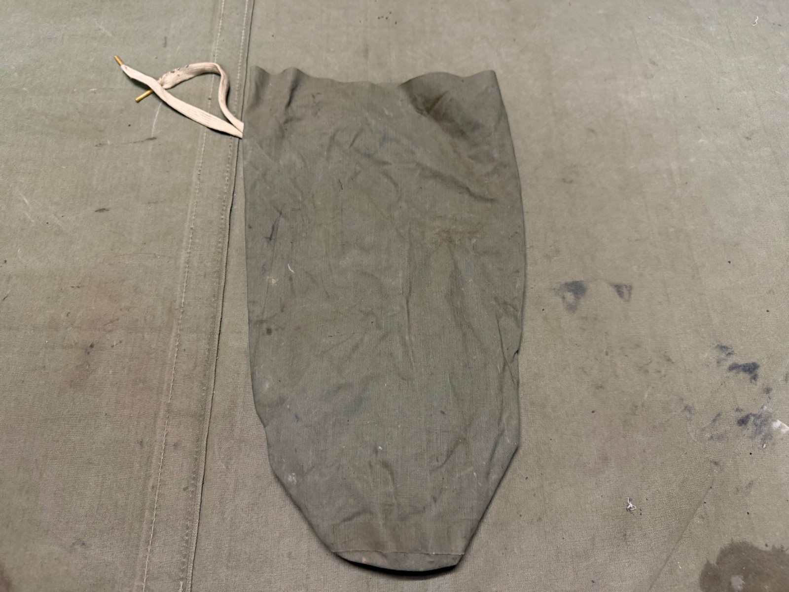 ORIGINAL WWII US ARMY INFANTRY JUNGLE WATERPROOF PERSONAL DITTY ITEMS CARRY BAG