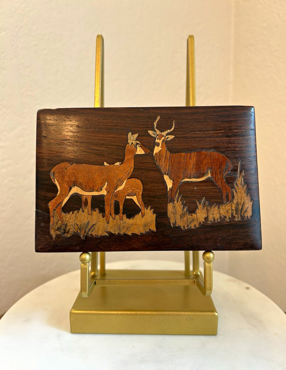 Vintage Handcrafted Wood Inlay Marquetry Deer Box with Wooden Hinges (6x4) Vintage Handcrafted Wood Inlay Marquetry Deer Box with Wooden Hinges (6x4)