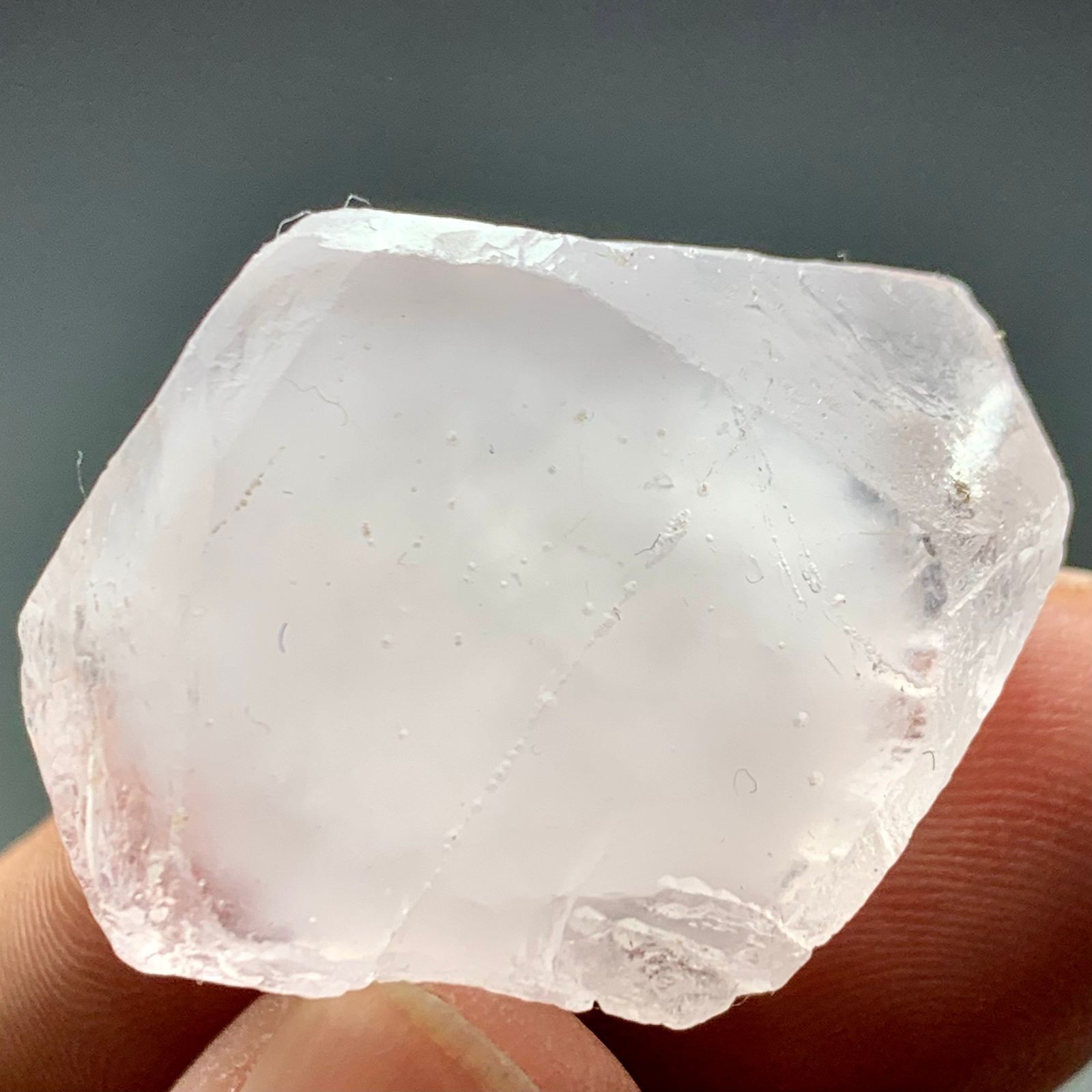106 CT Top Quality Terminated Natural Pink Morganite Crystal From Afghanistan 106 CT Top Quality Terminated Natural Pink Morganite Crystal From Afghanistan
