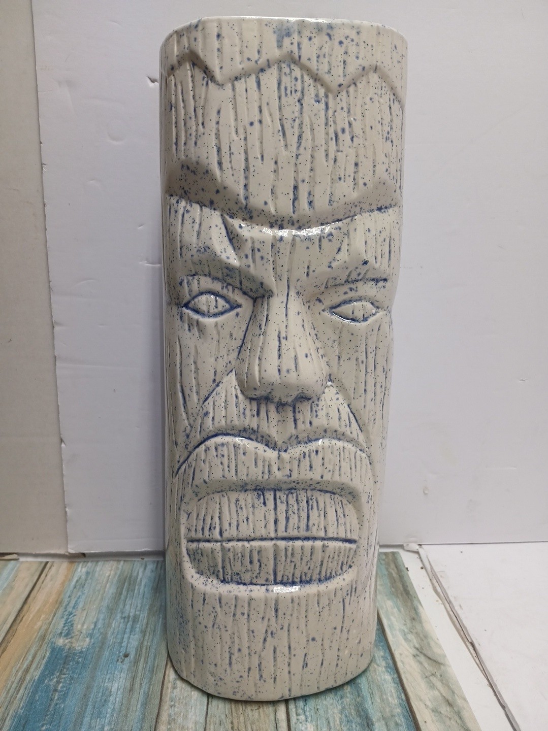 Vintage Ceramic Tiki Vase Statue White & Blue Woodgrain Totem Pole Planter 12” Vintage Ceramic Tiki Vase Statue White & Blue Woodgrain Totem Pole Planter 12”