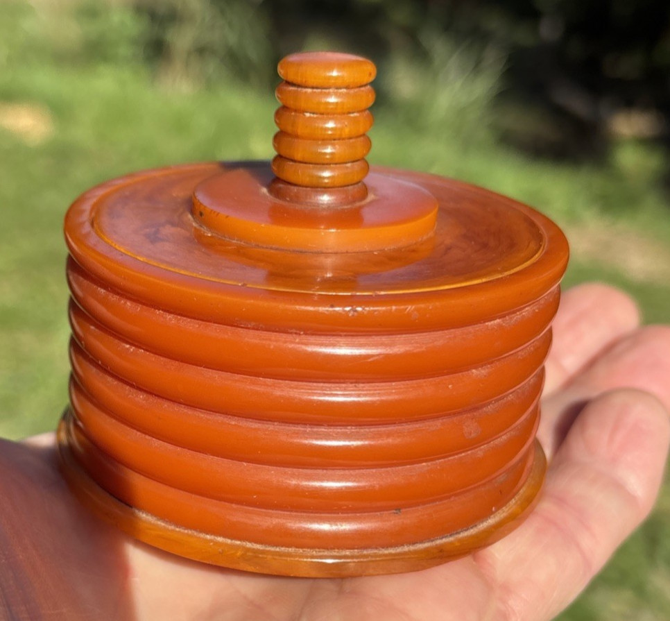 Vintage Butterscotch Bakelite Round Canister w/Lid, Rare, No Comp 3.25” x 2.50"