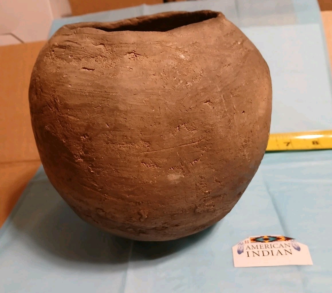 Ancient Native American Artifacts Fired Pottery Vessell • Rare Dig Find Ancient Native American Artifacts Fired Pottery Vessell • Rare Dig Find