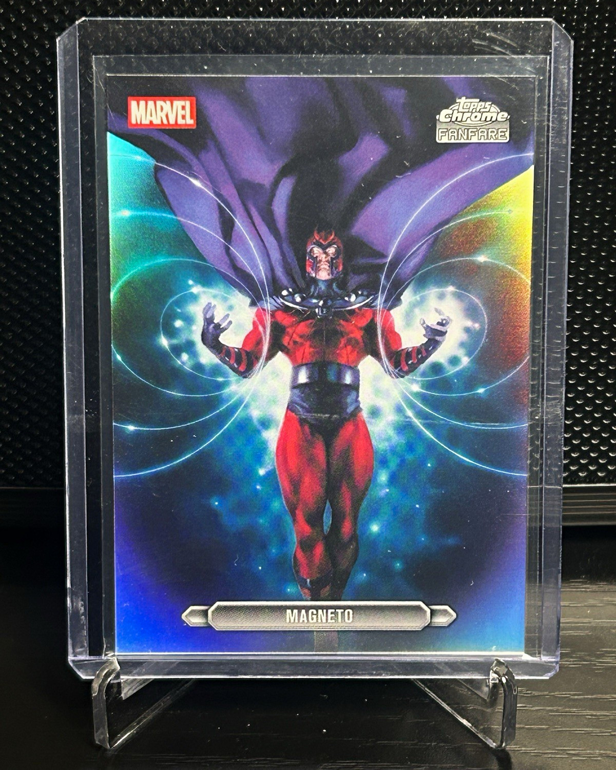 Topps 2026 Chrome Marvel Magneto Fanfare Insert FF-26 Topps 2026 Chrome Marvel Magneto Fanfare Insert FF-26