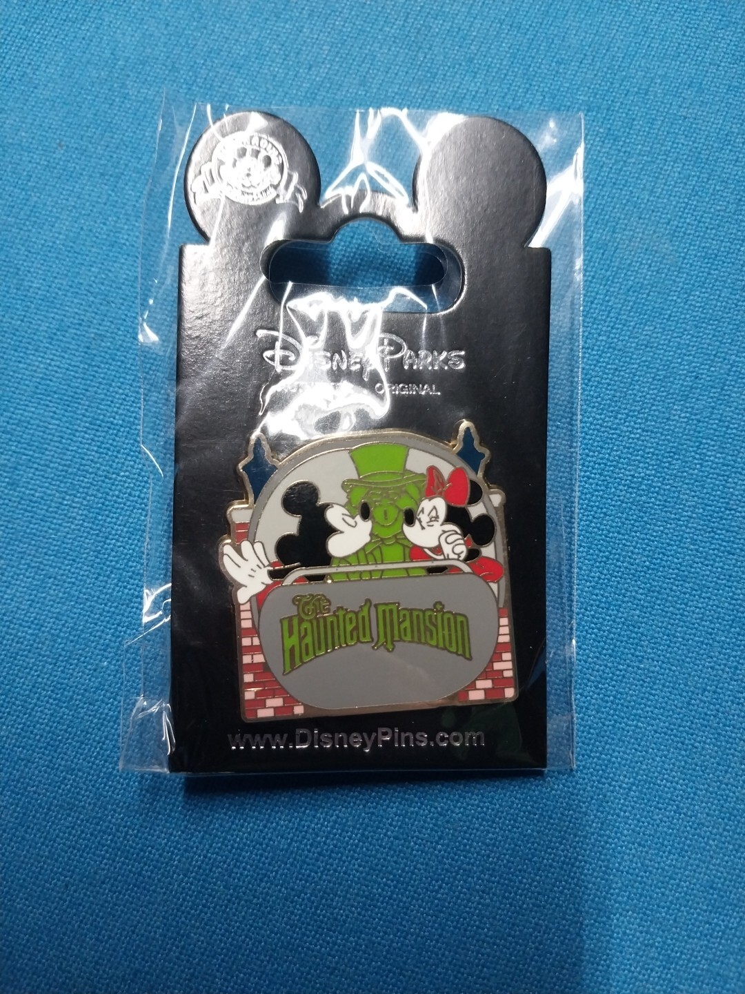 Disney 2008 The Haunted Mansion with Mickey and Minnie Pin Disney 2008 The Haunted Mansion with Mickey and Minnie Pin