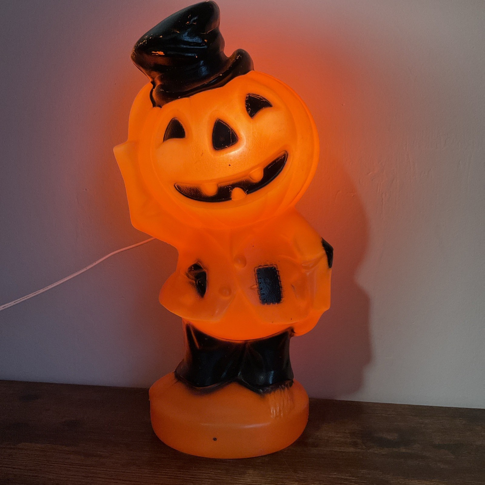 Vintage 1969 Empire Halloween Pumpkin Scarecrow Lighted Blow Mold Working 14” Vintage 1969 Empire Halloween Pumpkin Scarecrow Lighted Blow Mold Working 14”