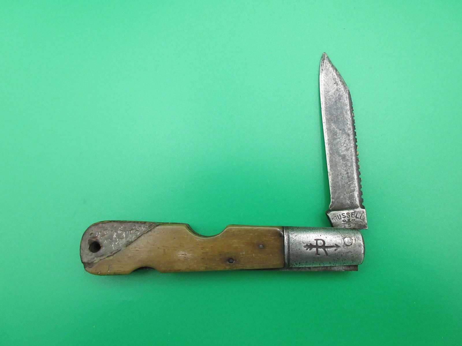 Vintage Russell Grandaddy Barlow Lockback Folding Pocket Knife w/ Fish Scaler #2 Vintage Russell Grandaddy Barlow Lockback Folding Pocket Knife w/ Fish Scaler #2