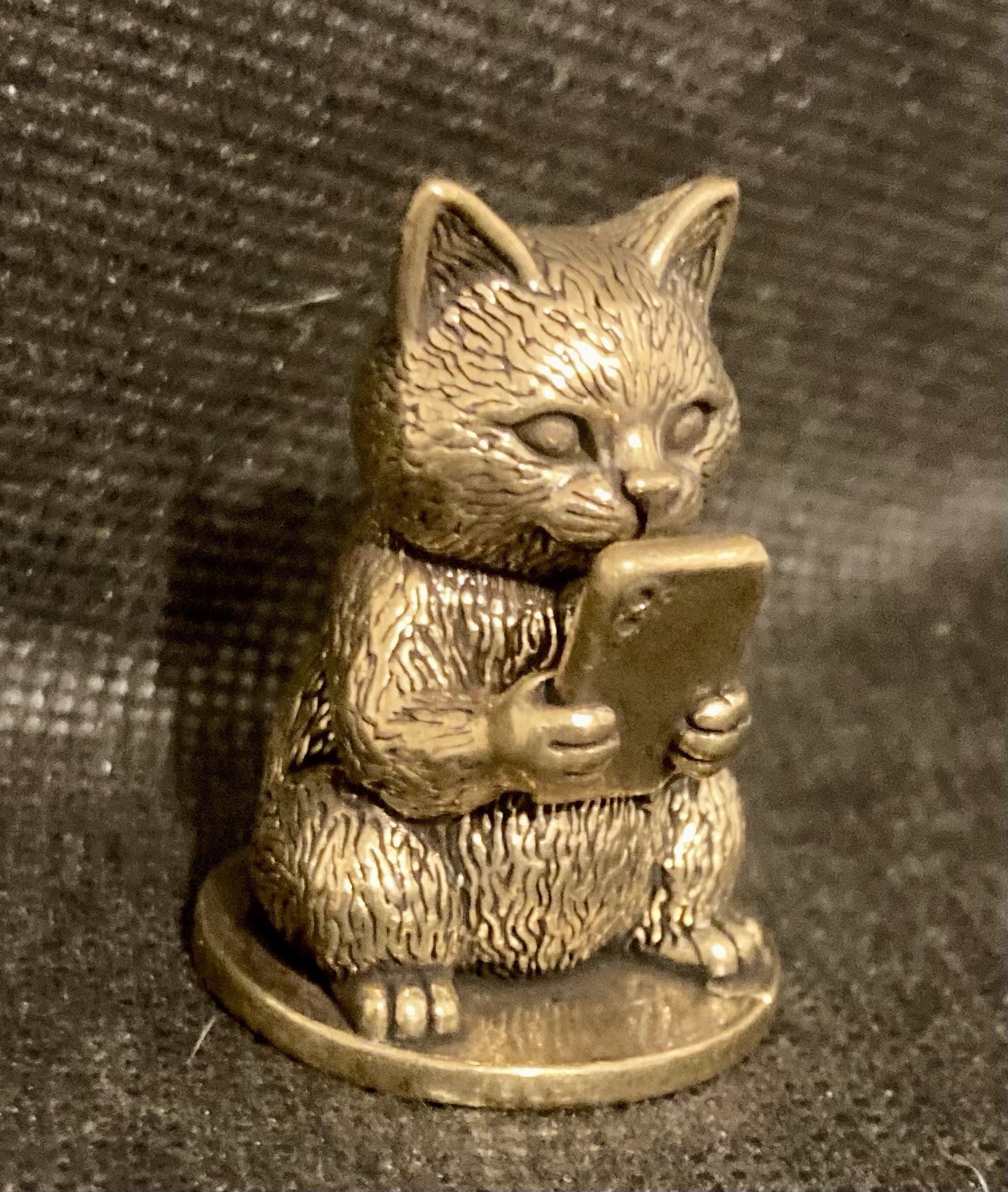 Cute Cat Using a Cellphone 1 1/2" Brass Handcrafted Figurine Cute Cat Using a Cellphone 1 1/2" Brass Handcrafted Figurine